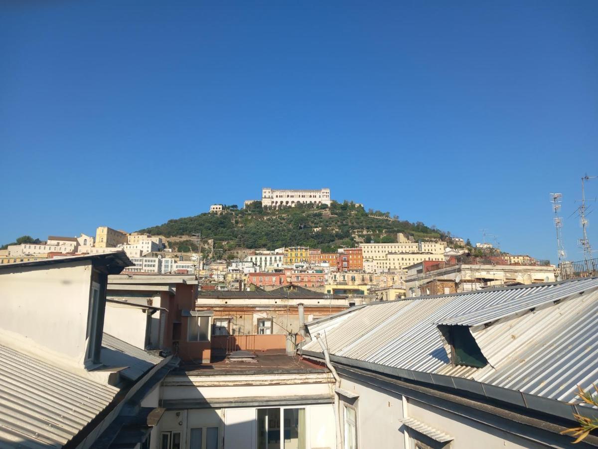 I Tre Re Via Toledo Nápoly Kültér fotó
