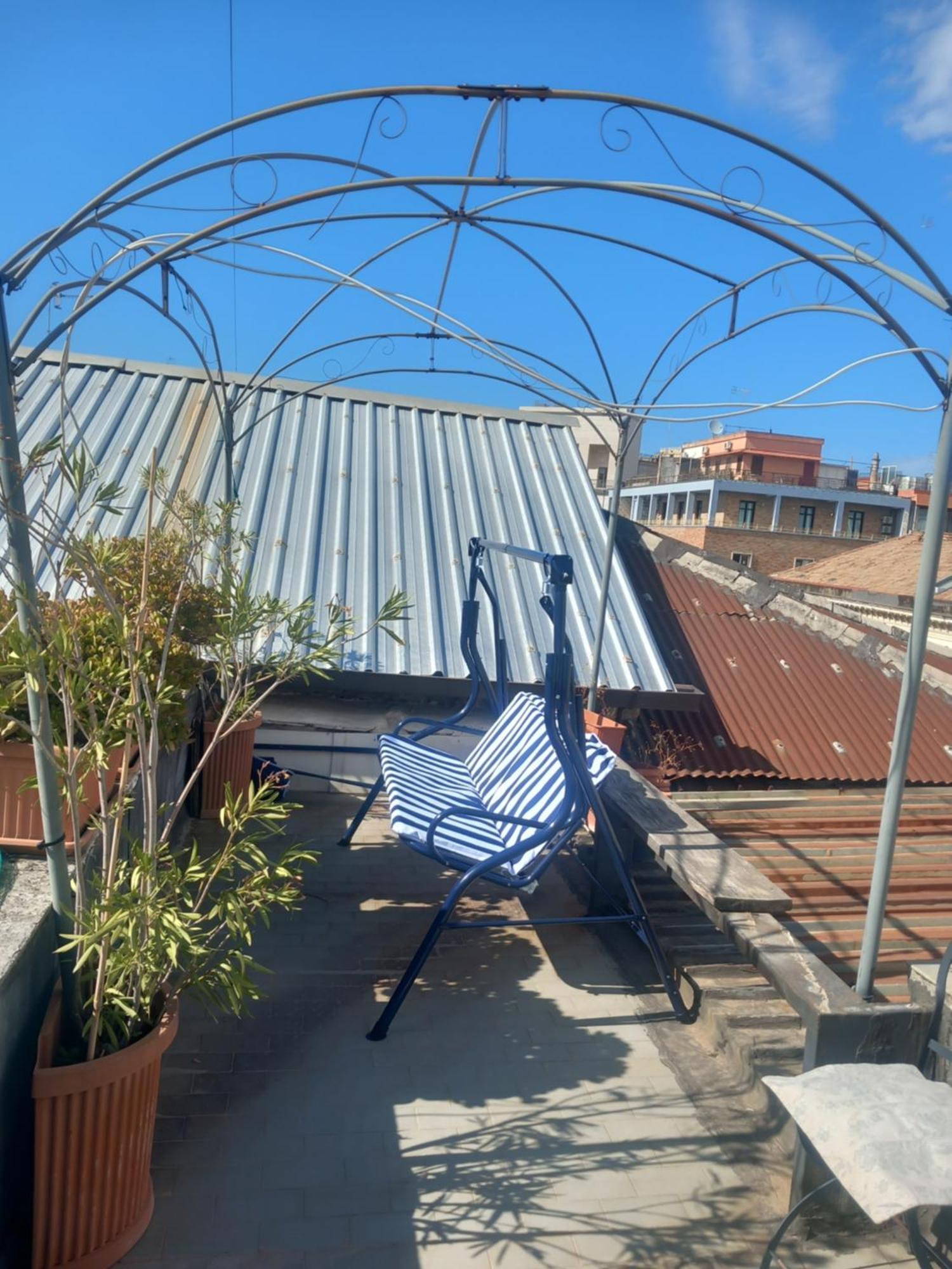 I Tre Re Via Toledo Nápoly Kültér fotó